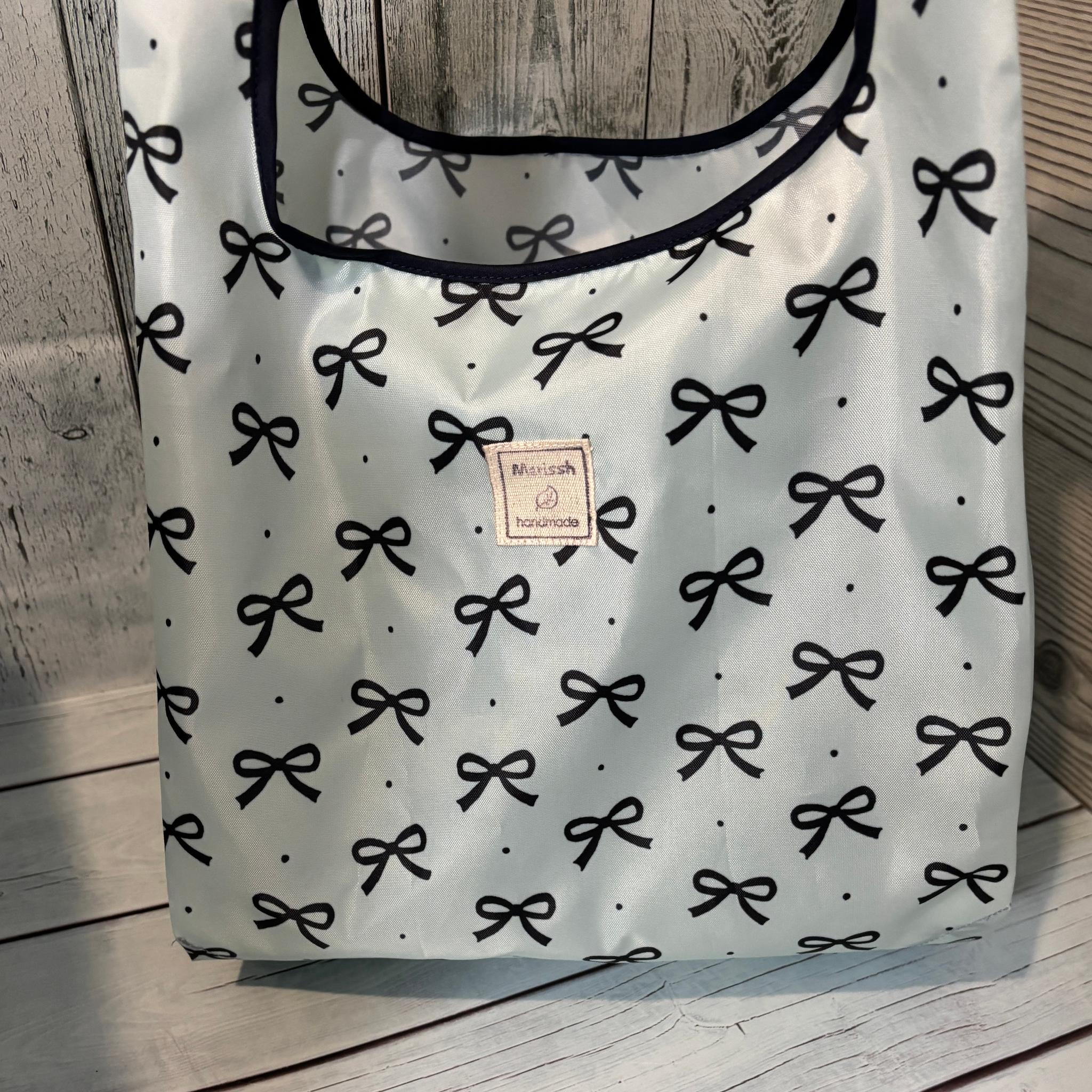 ケーキ箱も入るコンビニ弁当エコバッグ　リボン ピンクグリーン　EBLBD7